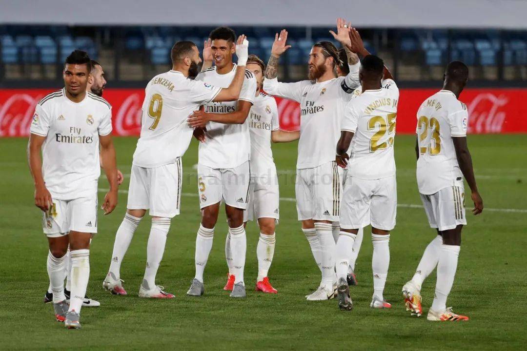 与底角三分 与底角三分